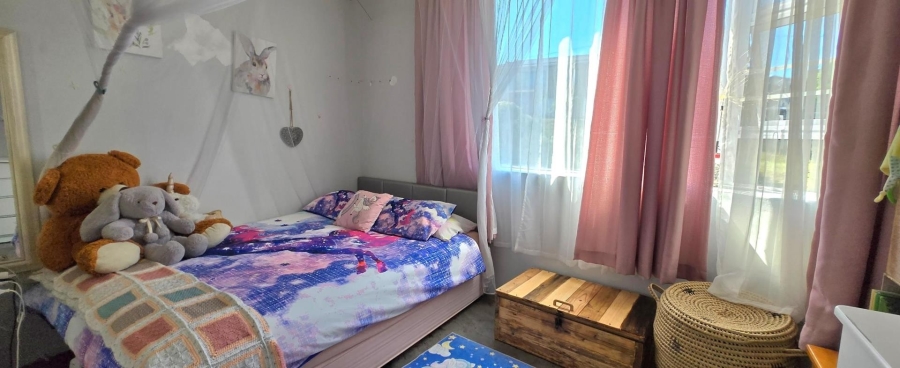 4 Bedroom Property for Sale in Franskraal Western Cape